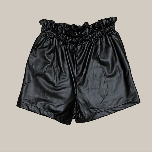 Pleather / Faux Leather Drawstring “Paper Bag” Style Shorts in Black - Picture 2 of 2
